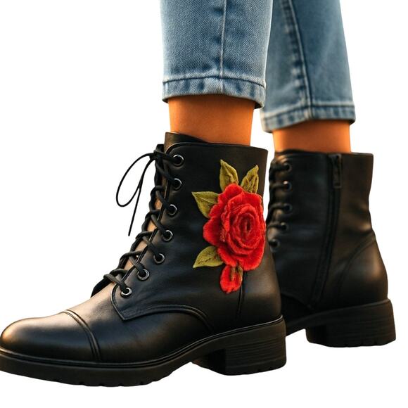 Women's 8.5 Embroidered Rose Black Chelsea Ankle Boots Shoe 8 1/2 - Picture 1 of 7